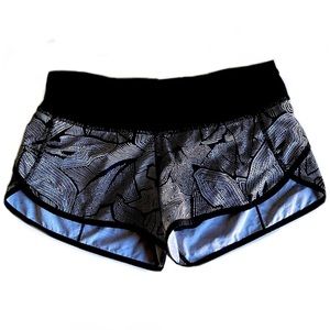 Lululemon short